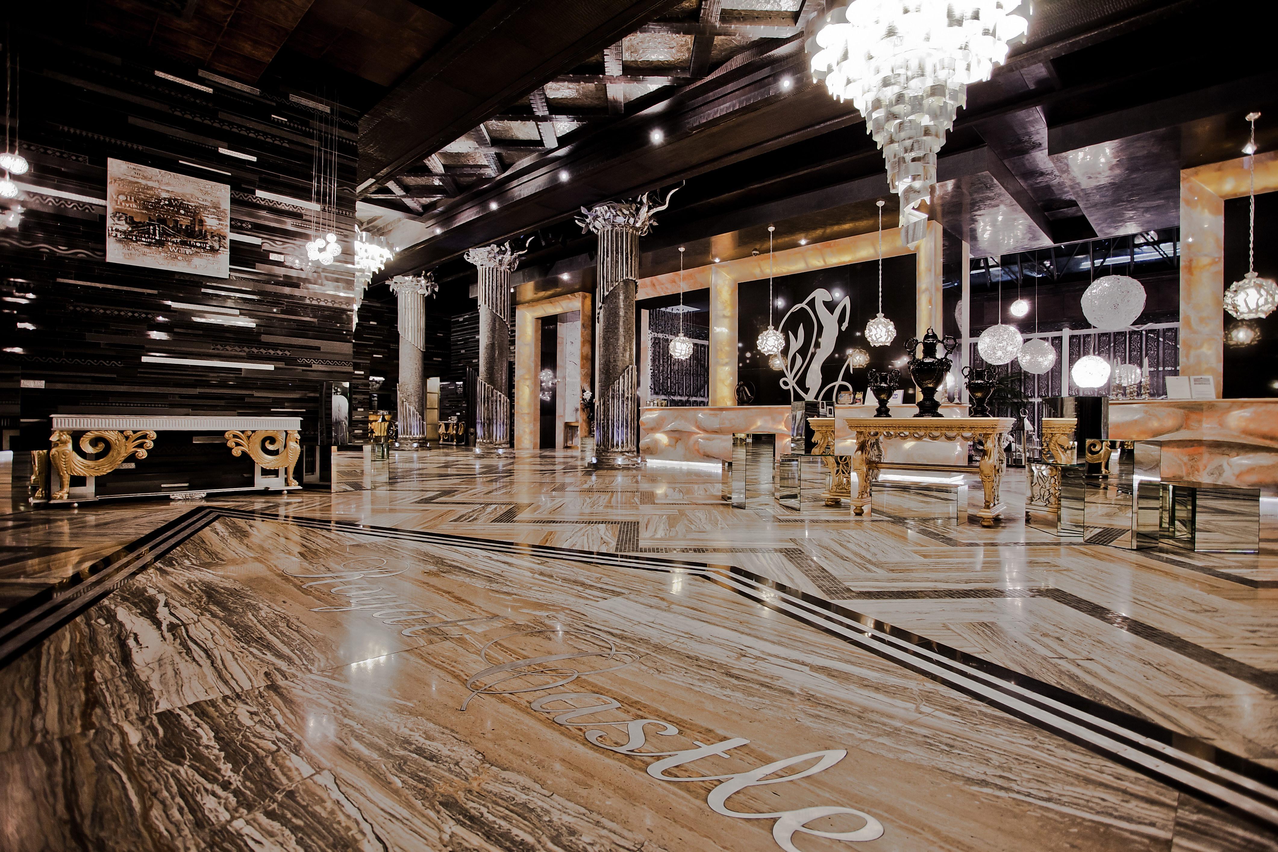 Royal Castle Design & Spa Elenite Buitenkant foto
